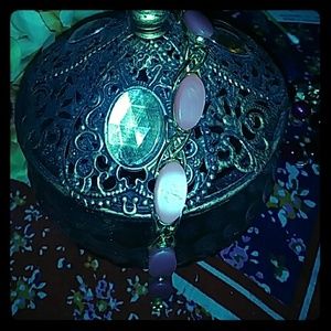 Vintage pink and gold tone braclet